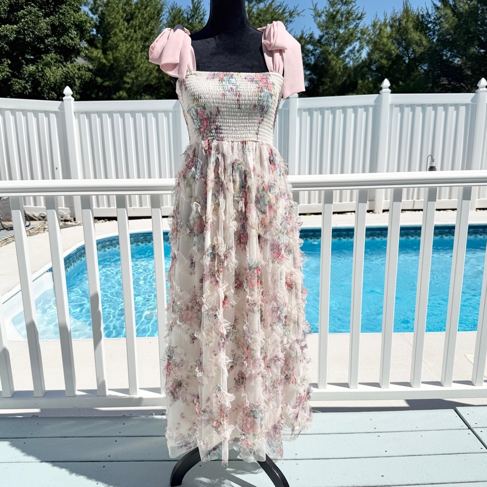 In February NWT Light Pink Floral Print Ruffle Maxi Dress Tie Shoulder Medium
